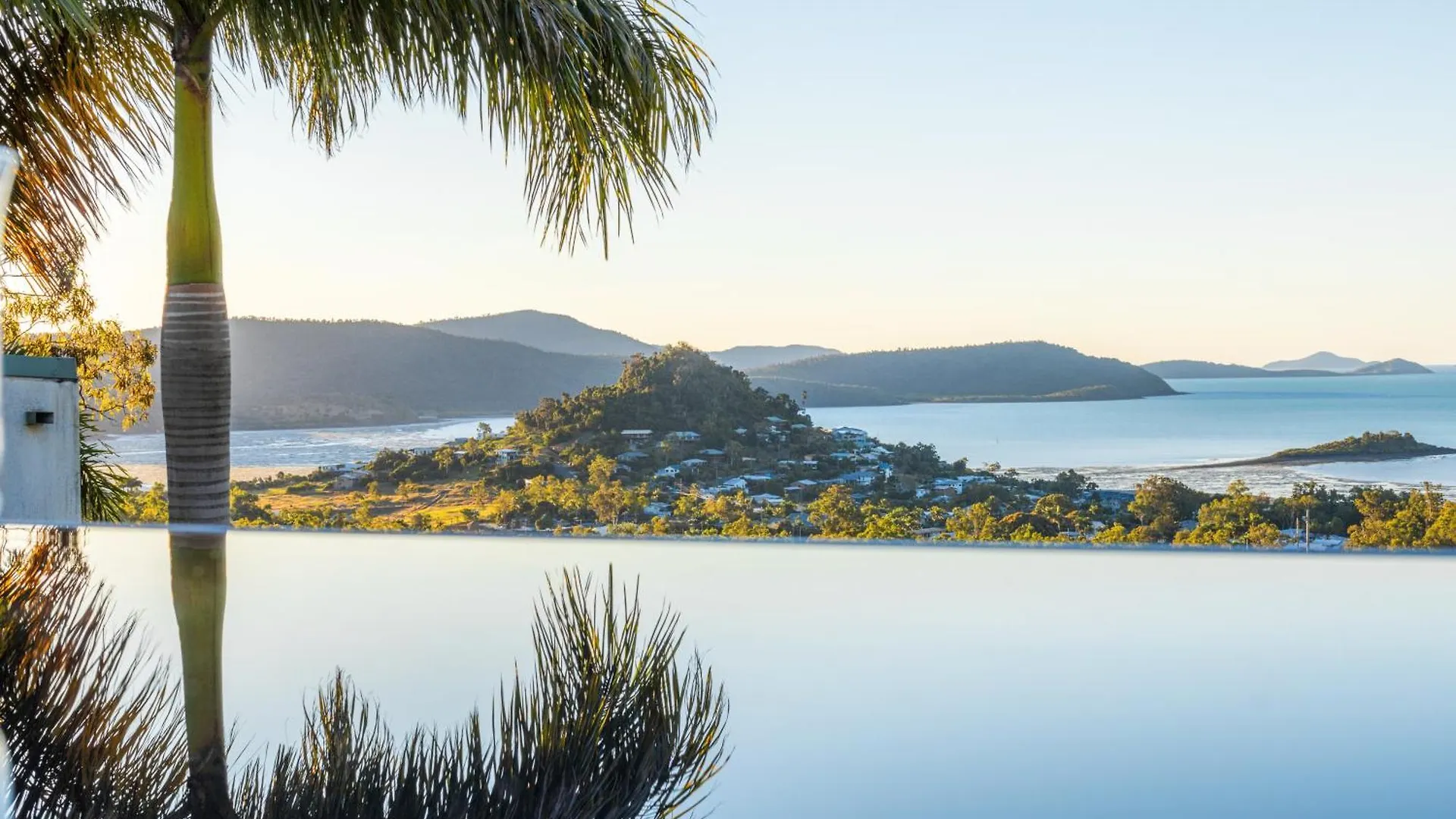 Yachtsmans Paradise, Whitsundays Hotel Cannonvale